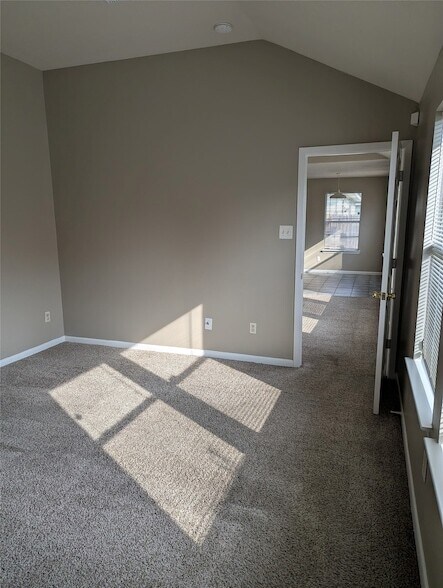 Building Photo - 19322 River Bottom Rd