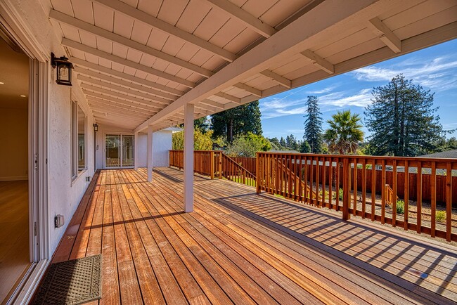 Building Photo - Hill St Beauty in Capitola