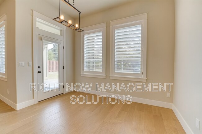 Building Photo - 4113 W Gray Fox St