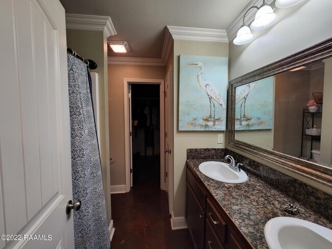 Building Photo - 304 Stoneridge Dr