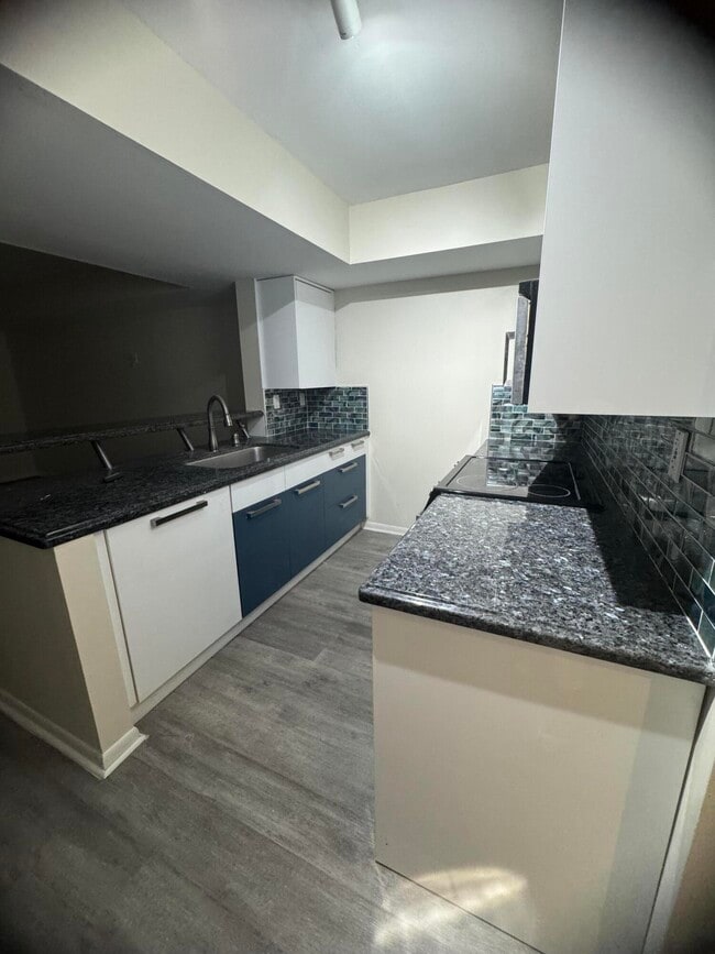 Building Photo - 20818 San Simeon Way