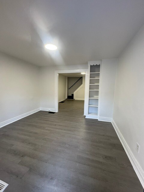 Building Photo - 409 Beech St