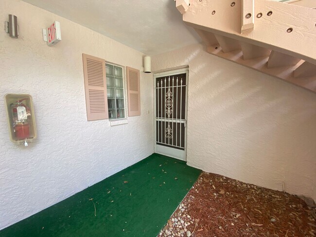 Building Photo - 1051 Forrest Nelson Blvd