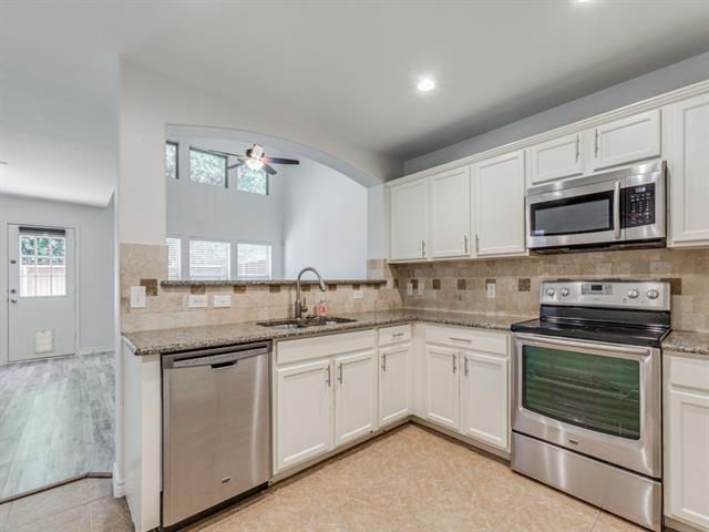 Building Photo - 1177 Sophia Dr