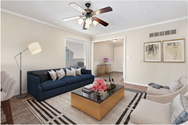 Building Photo - Spacious Two Bedroom Townhome - Available end of February