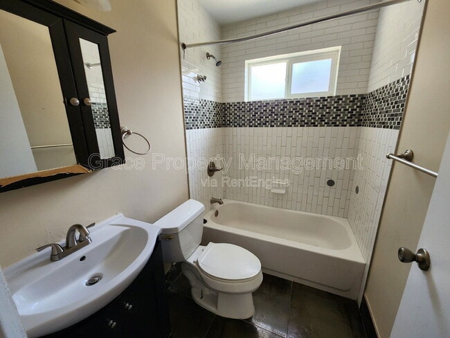 Building Photo - 9120 Ogden St