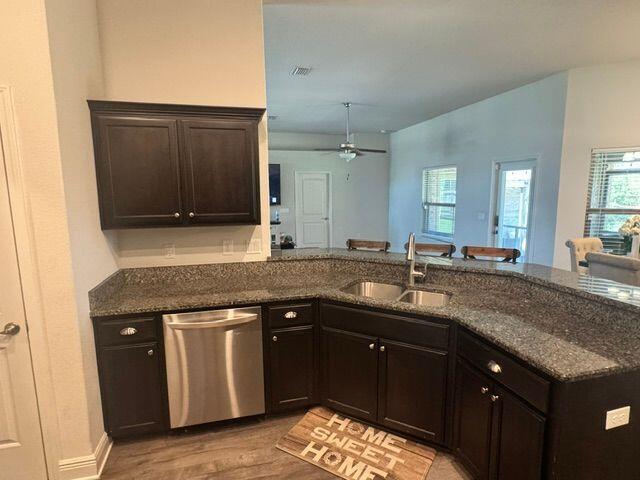 Building Photo - 5746 Periwinkle Ln