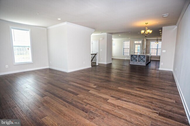 Building Photo - 23646 Hopewell Manor Terrace