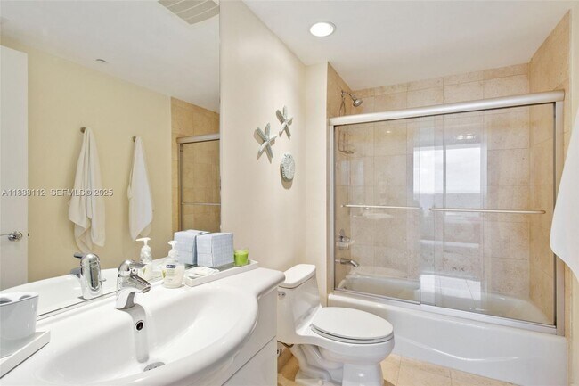 Building Photo - 1800 S Ocean Dr