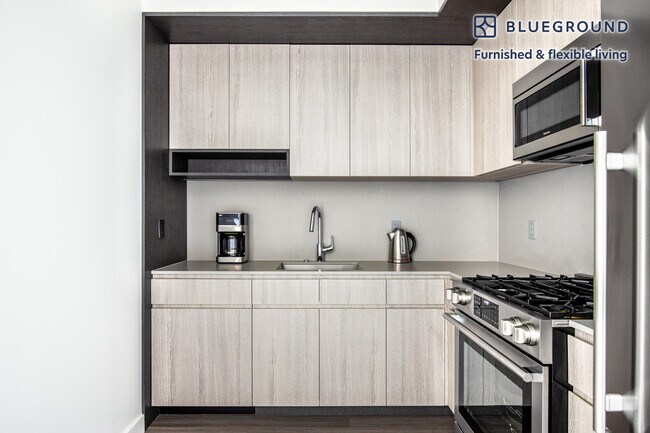 Building Photo - 1210 S Indiana Ave