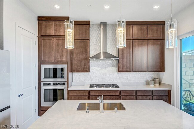 Building Photo - 10362 Vista Argento Ave