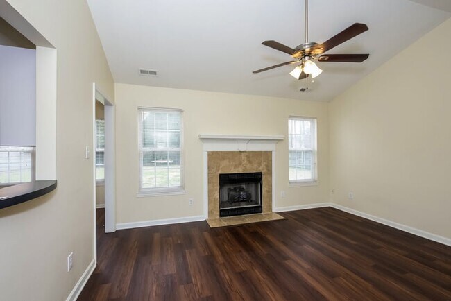 Building Photo - 4424 Craven Hill Dr