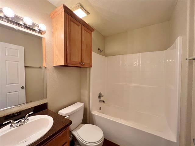 Building Photo - 122 Sunburst Ct