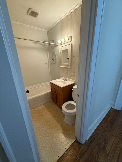 Building Photo - 160 20th St NE