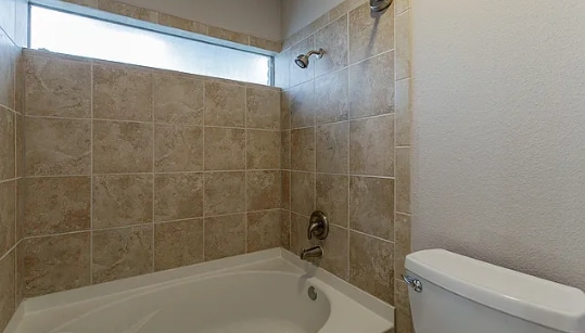 Building Photo - 16503 Fox Den