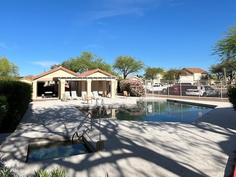 Building Photo - 8161 N Midnight Way