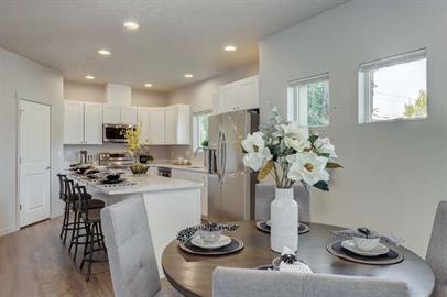 Building Photo - 2318 S Phillippi St