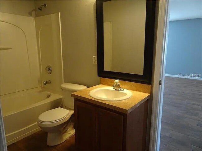 Building Photo - 15608 Tolowa Ct