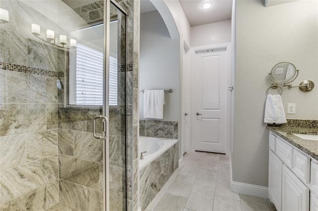 Building Photo - 3901 Bentley Dr