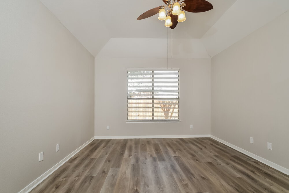 Building Photo - 1409 Mockingbird Dr