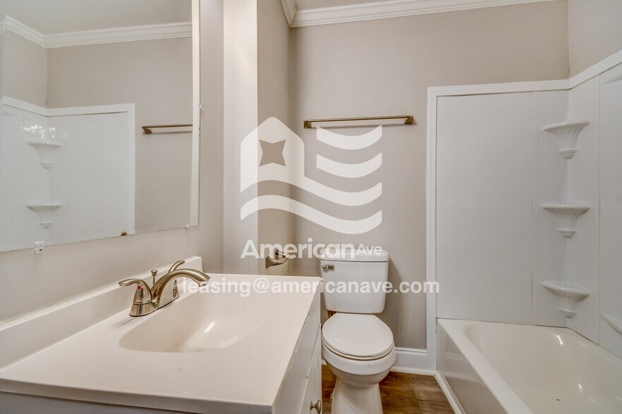 Building Photo - 7206 4th Ave S