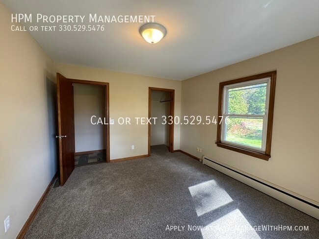 Building Photo - 5811 Strausser St NW