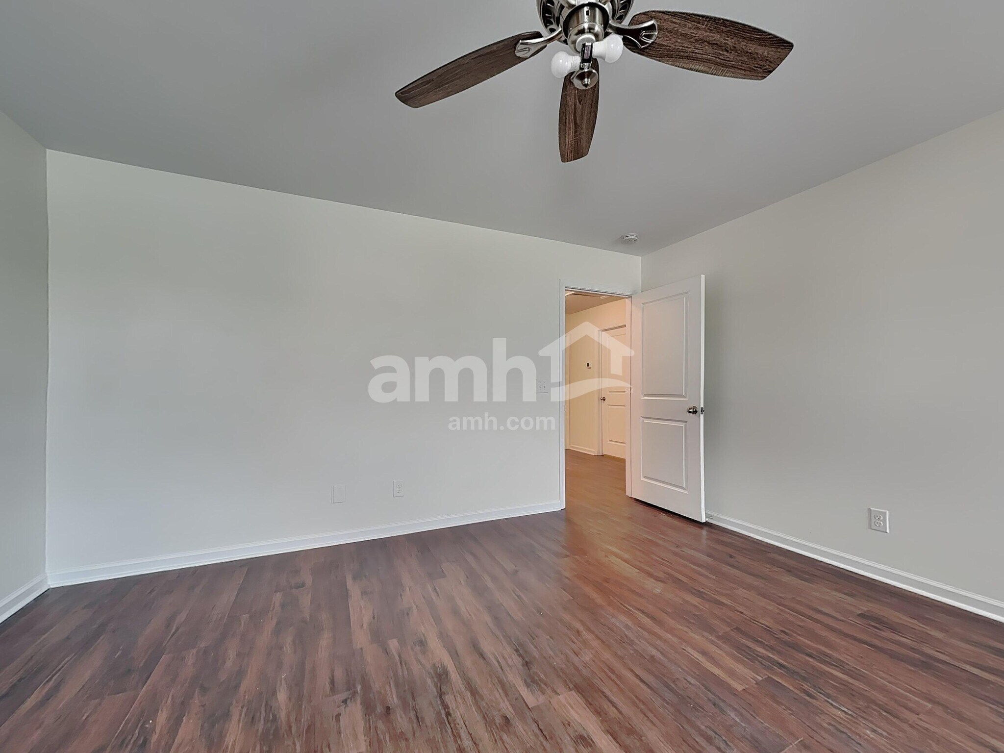 Building Photo - 7 Gardenia Dr