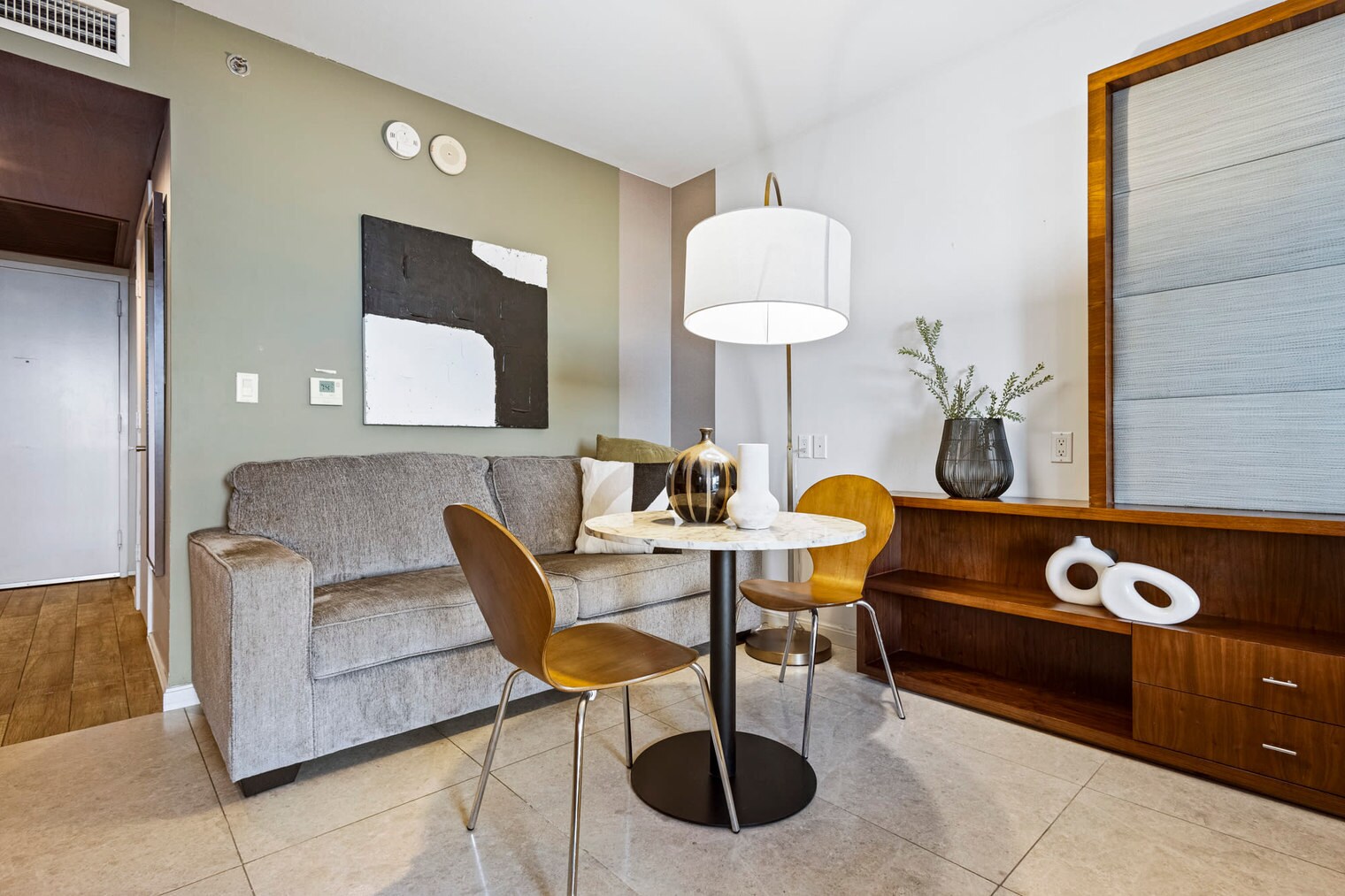 Building Photo - 45 NE 3rd Ave