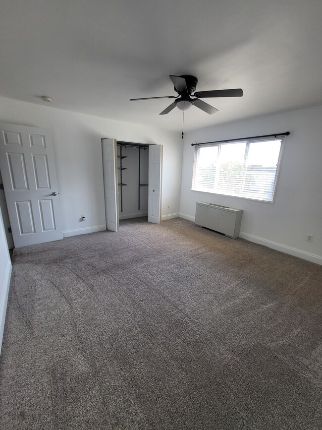 Building Photo - 1005 Chillum Rd