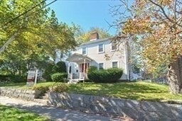 Building Photo - 96-98-98 Chubbuck St