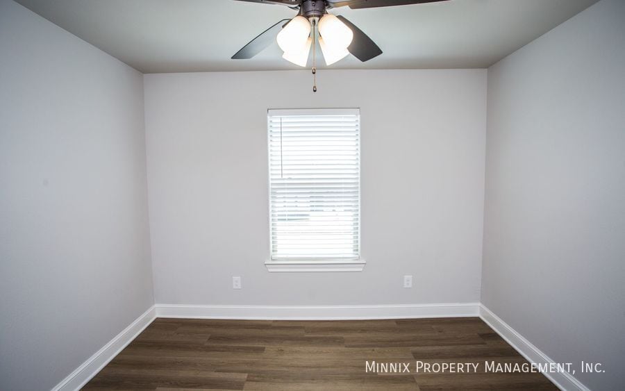 Building Photo - 2548 137th St