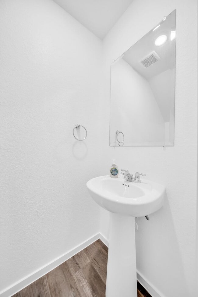 Building Photo - Welcome to the beautiful community of Mill Creek in Magnolia- a vibrant, family-friendly neighbor...