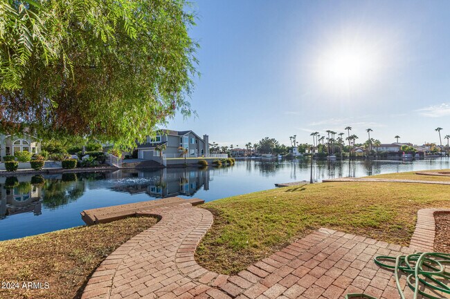 Building Photo - 1413 W Coral Reef Dr