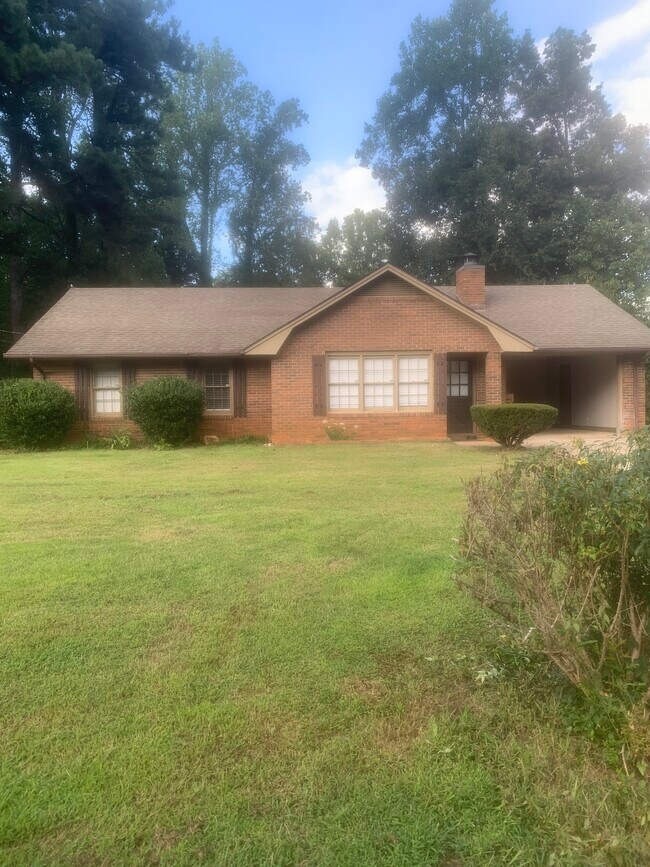 Primary Photo - 5016 Merlin Dr