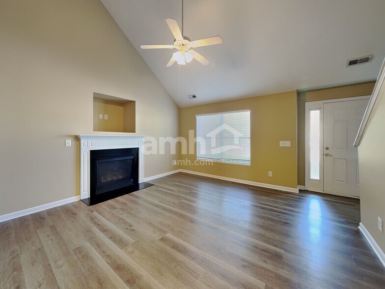 Building Photo - 3417 Colossae Ct