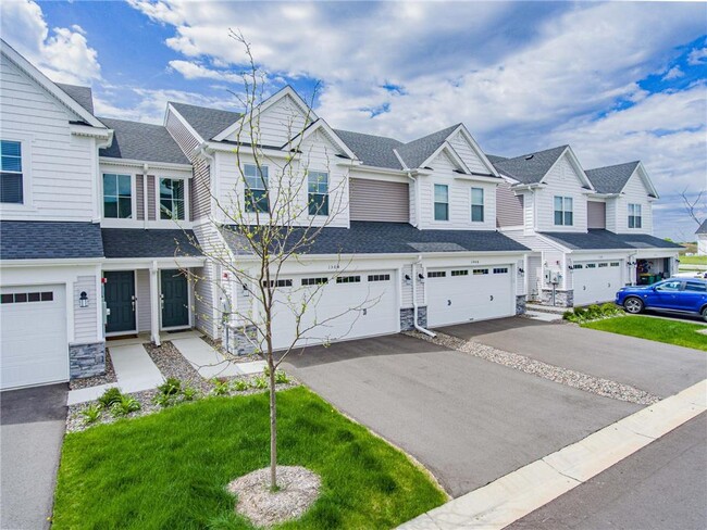 Primary Photo - 1504 Dogwood Ln