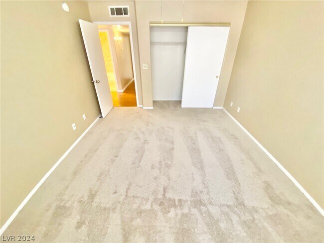 Building Photo - 3065 Casey Dr