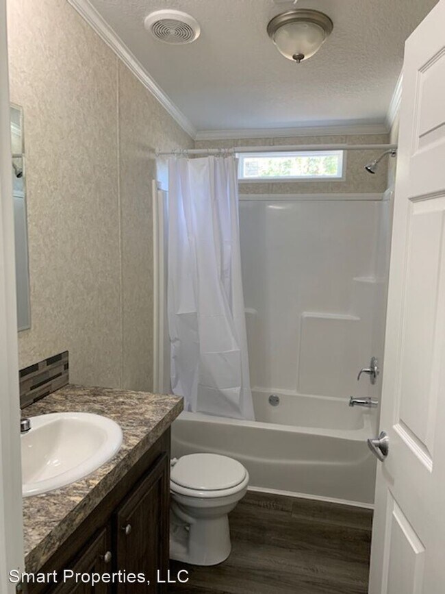 Building Photo - 3 br, 2 bath House - 2485 Thornhill Rd