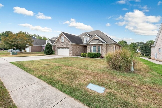 Building Photo - 277 Cullom Way