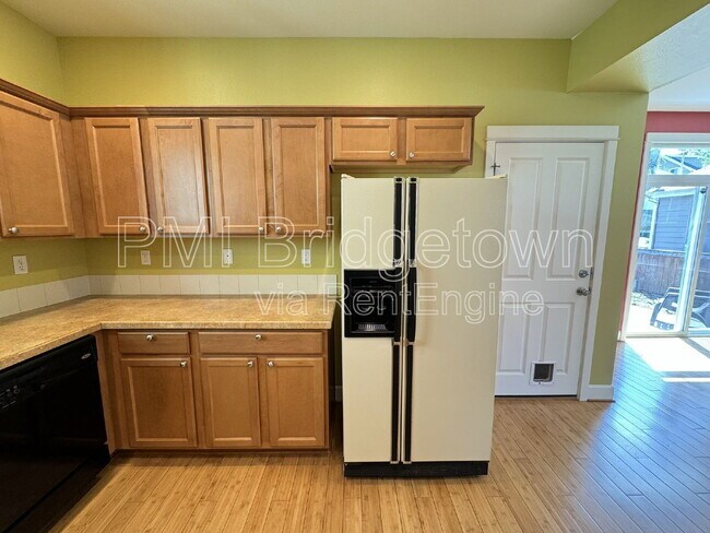 Building Photo - 4944 N Hudson St