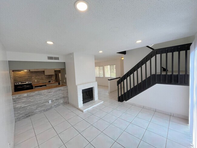 Building Photo - 5151 Picadilly Circus Ct