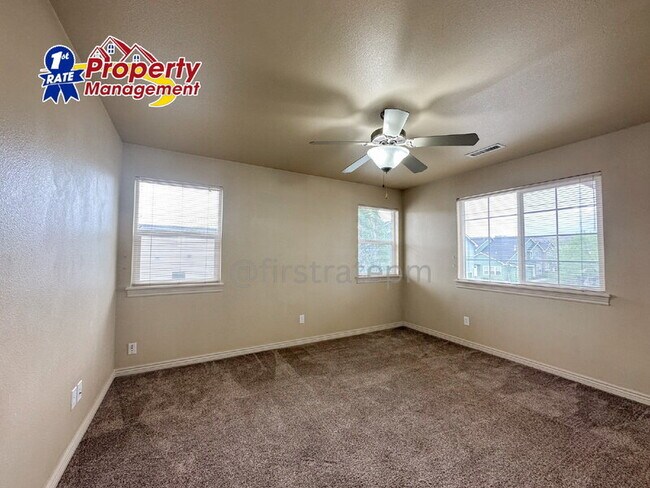 Building Photo - 5936 Ellens Ferry Dr