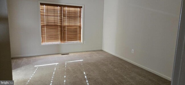 Building Photo - 14067 Marketcenter Dr