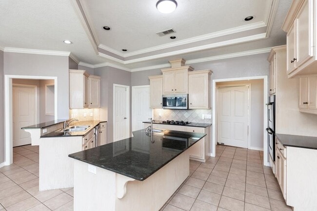 Building Photo - 6235 Gracemount Ln