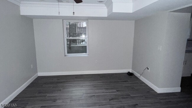 Building Photo - 549 Palisade Ave