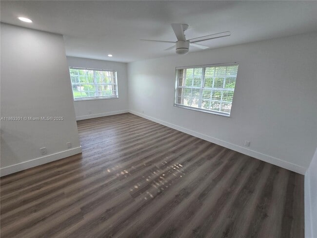 Building Photo - 8886 SW 3rd St