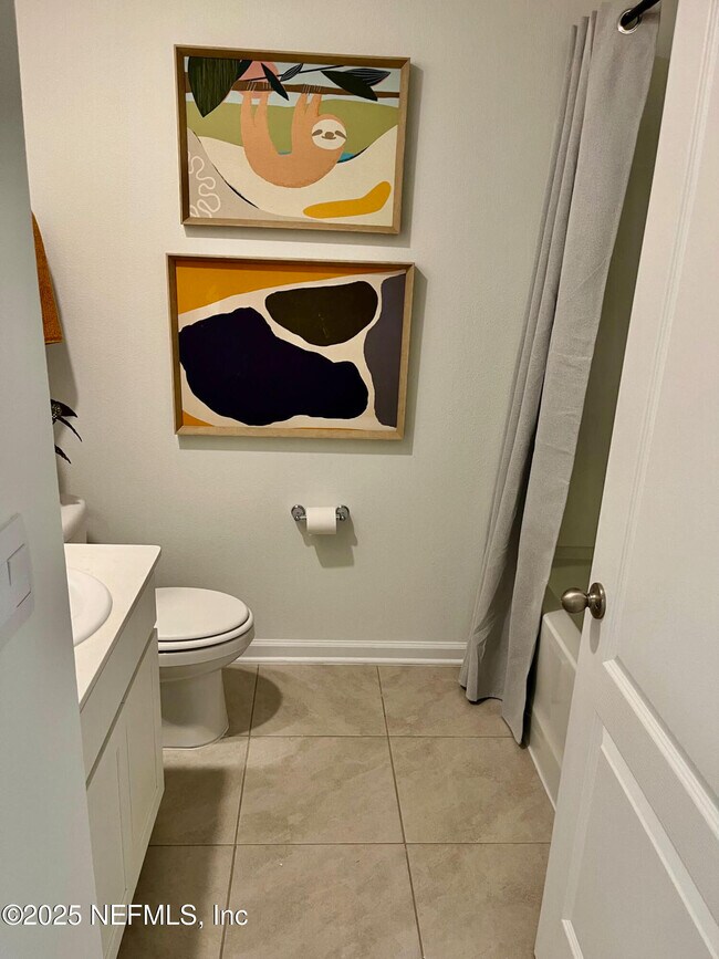 Building Photo - 73 Hidden Mdws Rd