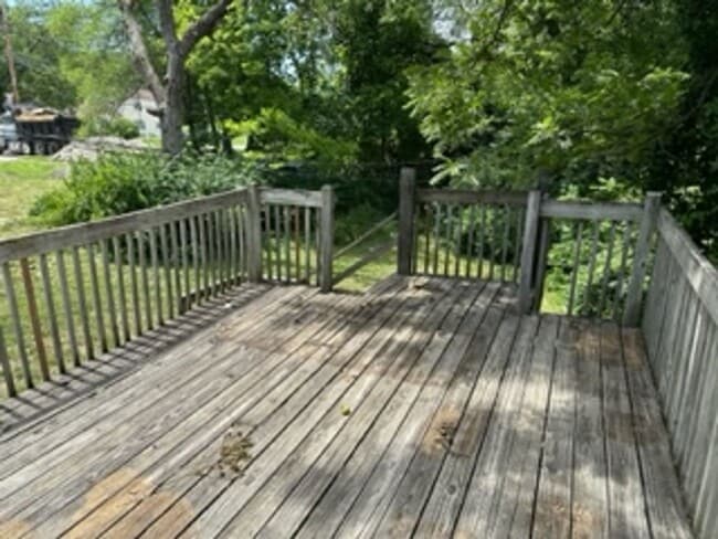 Building Photo - 4bedroom Home