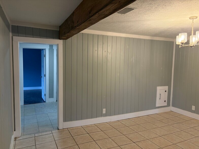 Building Photo - 5329 Cherry St