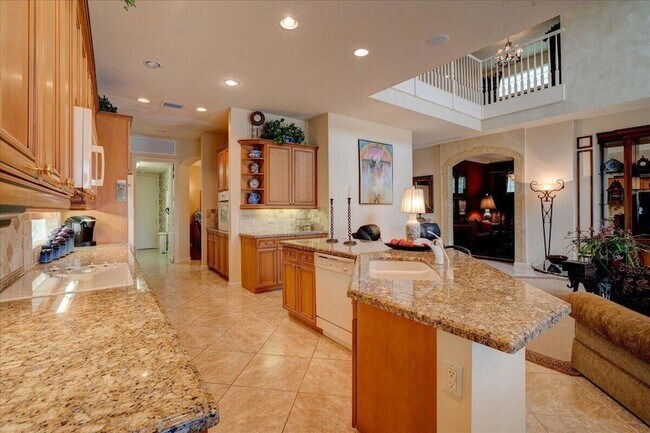 Building Photo - 10891 Northgreen Dr